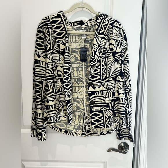 Forever 21 Patterned Black and White Blazer Size Medium - Picture 1 of 12